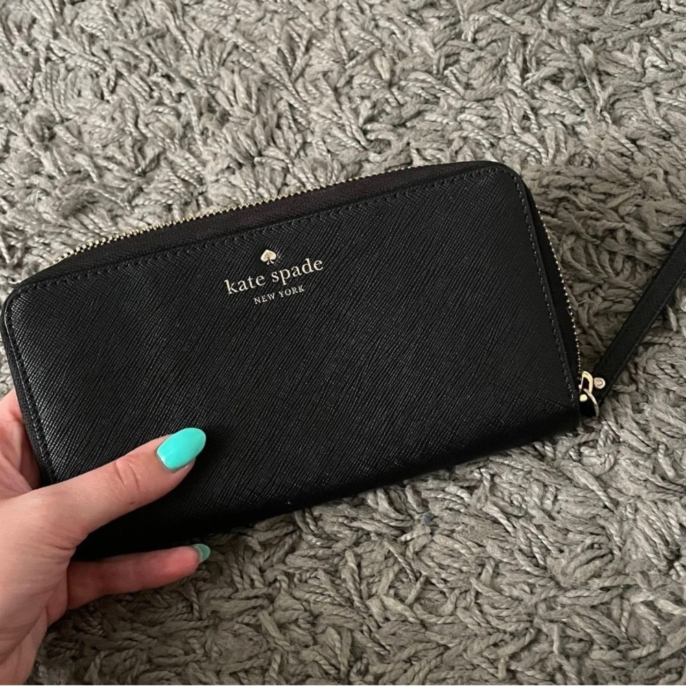 Kate spade wallet